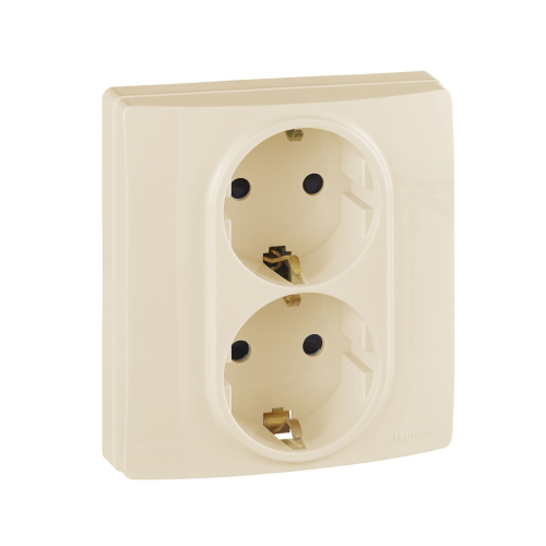 Розетка 2-ая 2К+З 16А з/щ с/з безвинт зажимы в сборе Слоновая кость Legrand Etika