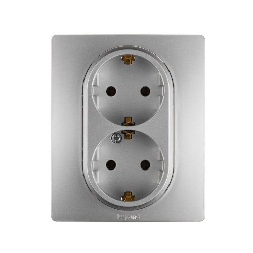 Розетка 2-ая с/з, винт. клем.16А 250В Алюминий Legrand Etika