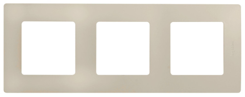 Рамка 3-ая Слоновая кость Legrand Etika